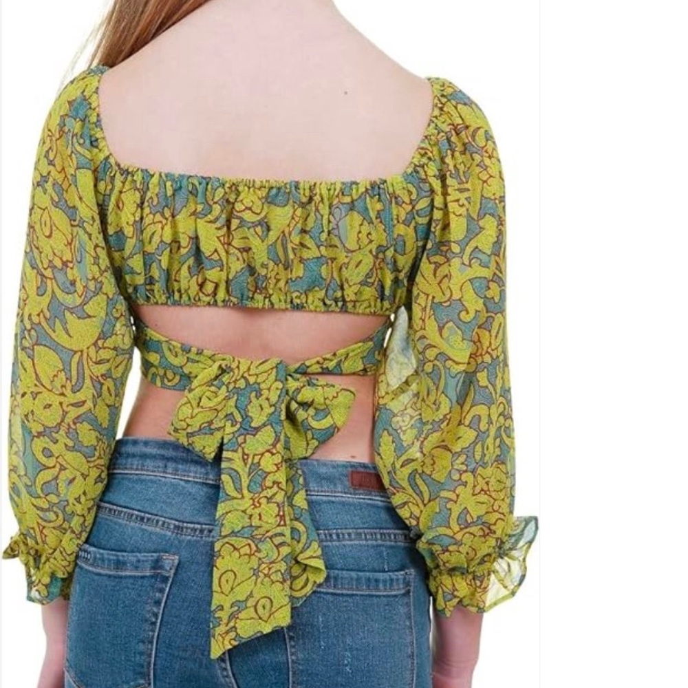 Soft Sport Floral Tie Back Crop Top